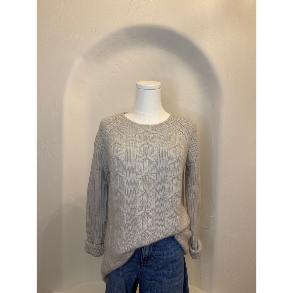 Max Studio 100% 2-Ply Cashmere Sweater – Size Medium (Gray)